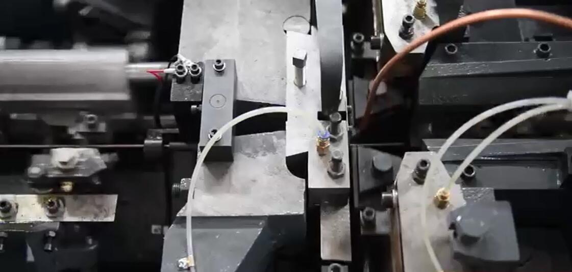 Μηχανή κατασκευής νυχιών από χάλυβα υψηλής ταχύτητας σειράς LT